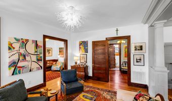 119 Washington St, Bay St. Louis, MS 39520