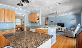 2985 Mendon Rd, Cumberland, RI 02864