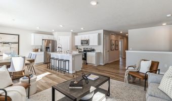 4002 2ND Ave SW, Altoona, IA 50009