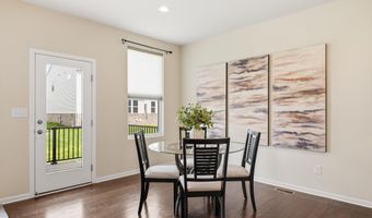 552 Wishing Tree Ln, Ann Arbor, MI 48108