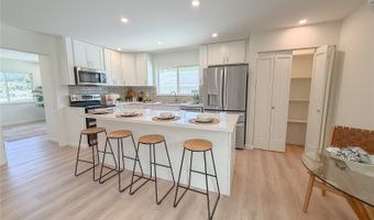 47-376 Ahuimanu Rd D, Kaneohe, HI 96744