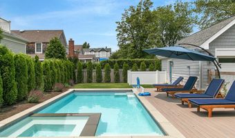 516 Club Dr, Bay Head, NJ 08742