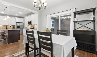 15563 Duck Trail Ln, Apple Valley, MN 55124