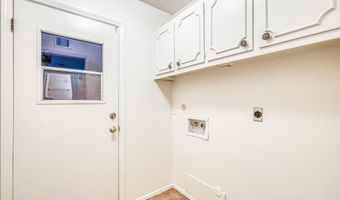 10700 LAKEWOOD Ave, El Paso, TX 79935