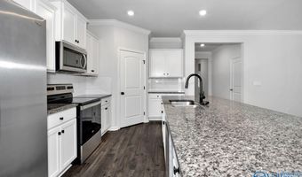 22910 Regent Dr, Athens, AL 35613