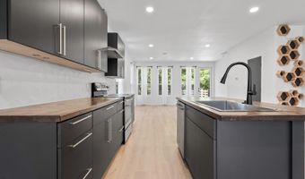 1005 F SW St, Ardmore, OK 73401
