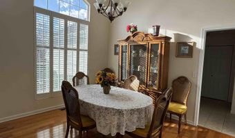 4 Childers Ct, Barboursville, WV 25504