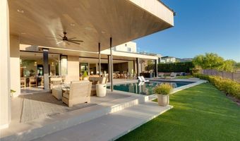 92 Sun Glow Ln, Las Vegas, NV 89135