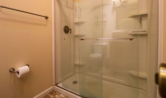 407 Lakeshore Dr, Bainbridge, GA 39819
