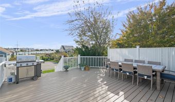 314 Ocean Ave, Amityville, NY 11701