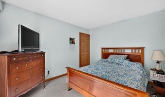 80 Old Shannock Rd, Charlestown, RI 02813