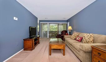 433 CHRISTOPHER Ave 34, Gaithersburg, MD 20879