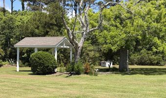 448 Seashore Dr, Atlantic, NC 28511