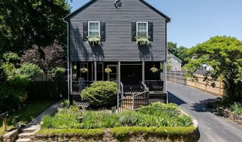 71 Vinton Ave, Cranston, RI 02920