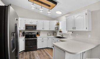 4465 E Cochise Dr, Ammon, ID 83406