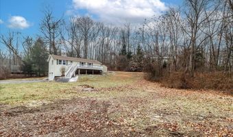 27 Long Meadow Ln, Bethel, CT 06801