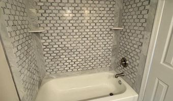 5612 NAMAKAGAN Rd, Bethesda, MD 20816