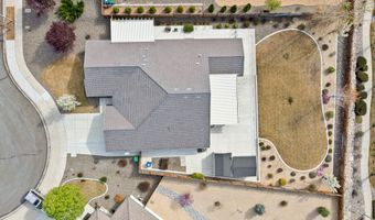 7423 Comet Ct, Sparks, NV 89436