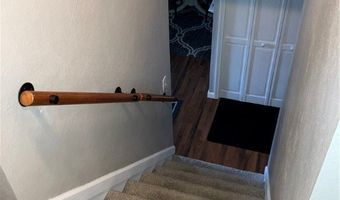 110 Habant Dr, Amherst, OH 44001