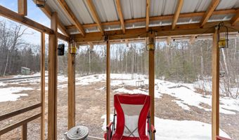 3 New England Rd, Abbot, ME 04406