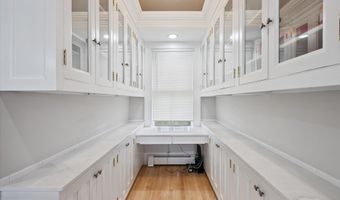 75 W Broadway, Bangor, ME 04401