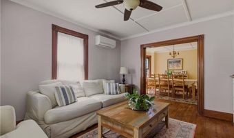 24 Thurston Ave, Newport, RI 02840