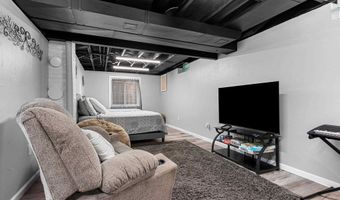 2323 PALISADES Dr, Appleton, WI 54915