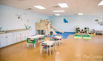 4 S Tunnel Rd 700, Asheville, NC 28805