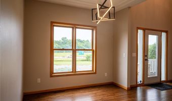 13320 Cedar Ave, Apple Valley, MN 55124