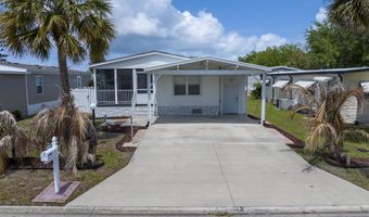 971 Laurel Cir, Barefoot Bay, FL 32976