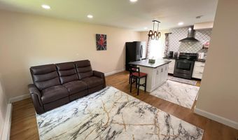 20 Occoquan Trl, Albrightsville, PA 18210