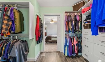 3673 Stewart Farm Rd, Wamego, KS 66547