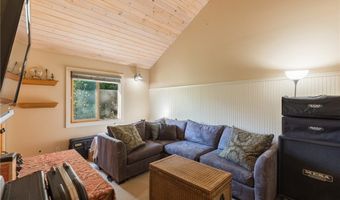 2305 Sugarloaf Dr, Agoura Hills, CA 91301