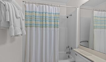 2008 E Fort Macon Rd E H-13, Atlantic Beach, NC 28512