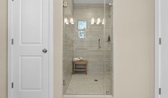 6 SEPIA Sq Mo, Ashburn, VA 20147