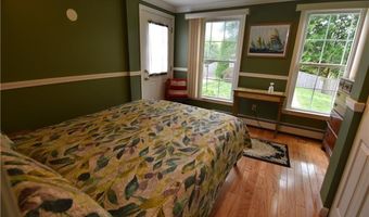 13 Cozy Ln, Cumberland, RI 02864
