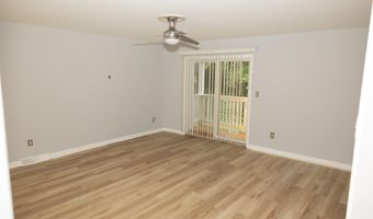 2 Oyster Bay Rd Apt D Rd 2D, Absecon, NJ 08201