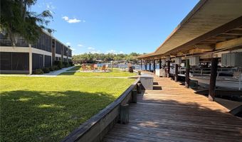1640 JUNO Trl 205B, Astor, FL 32102