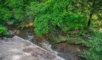 1790 Coon Hunt Rd, Baxter, TN 38544