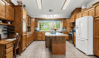 16770 Scout Ave, Anderson, CA 96007