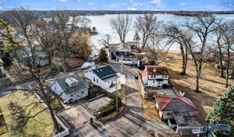 43247 N Grandview Ter, Antioch, IL 60002