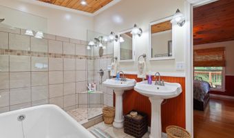 15816 Sanford, Addison, MI 49220