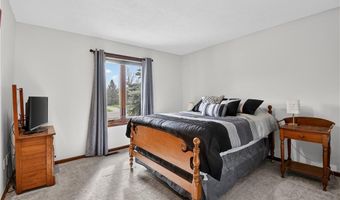 1504 Hillcrest Ct, Atchison, KS 66002