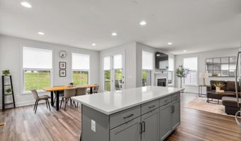 21340 RAINIER Ln, Broadlands, VA 20148