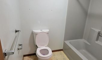 506 Forest Brook Dr, Absecon, NJ 08205