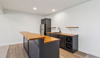 3304 NW 13th St, Ankeny, IA 50023