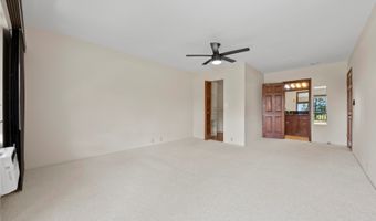 319 Kaelepulu Dr 202, Kailua, HI 96734