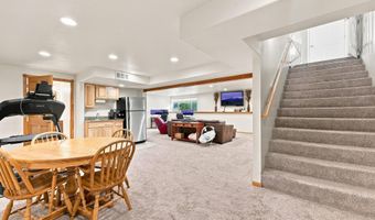 906 Delaware Dr, Buffalo, WY 82834