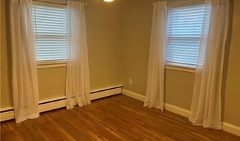 336 Shore Acres Ave, North Kingstown, RI 02852