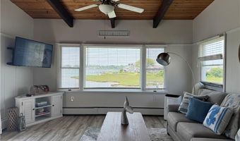 26 Conch Rd, Narragansett, RI 02882